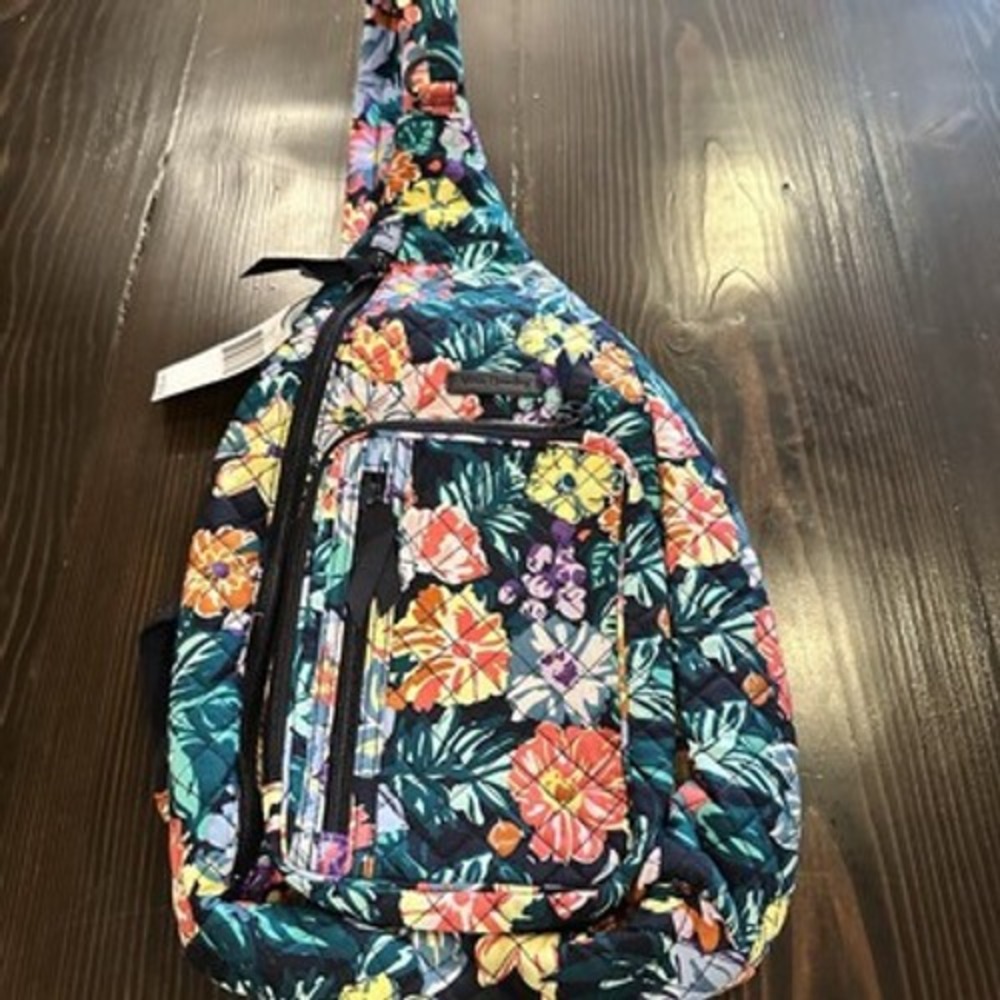 Vera Bradley NWT Sling Backpack Tropical Floral Quilted Cotton Crossbody Bag